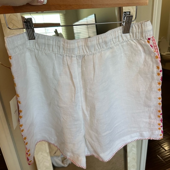 NWT 100% Linen Cynthia Rowley White Women's Shorts with Pink Accents - Picture 4 of 6
